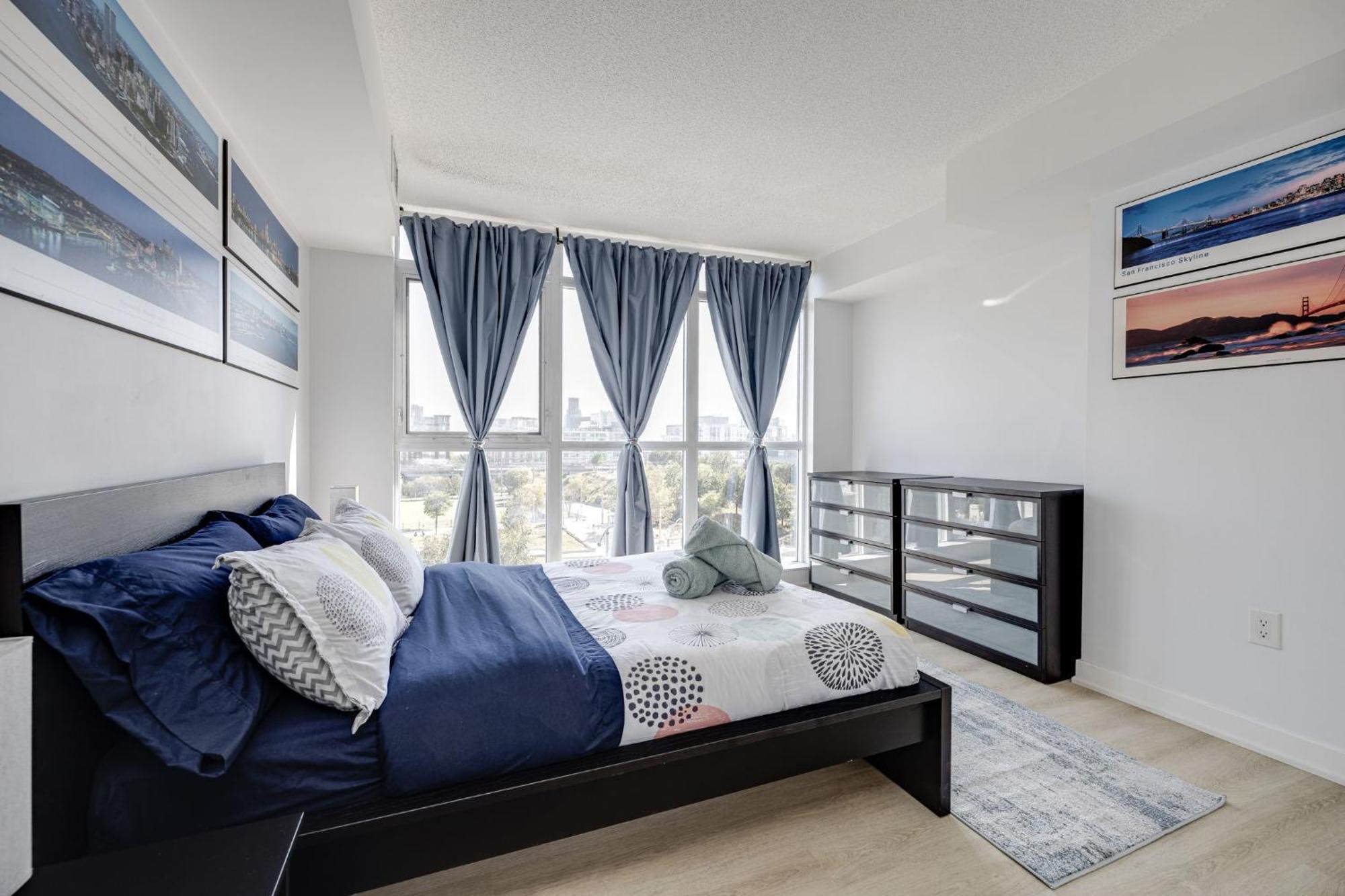 3Bdrm Lake View Condo In 토론토 외부 사진